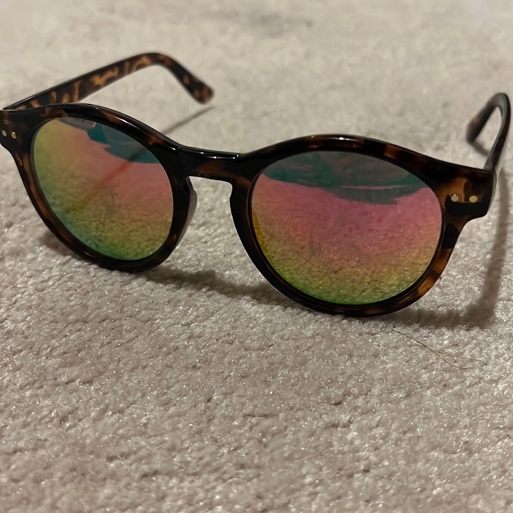 Leopard Print Sunglasses